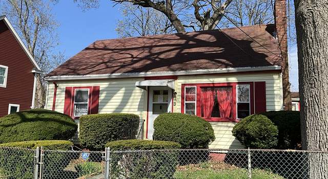 Photo of 14 Oakcrest Rd, Boston, MA 02136