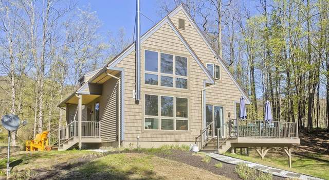 Photo of 80 Amherst Rd, Leverett, MA 01054