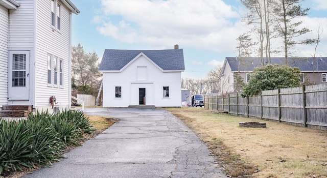 Photo of 852 Somerset Ave, Taunton, MA 02780