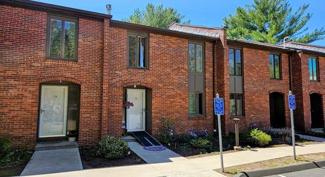 Photo of 12 Sutton Ct #12, Amherst, MA 01002