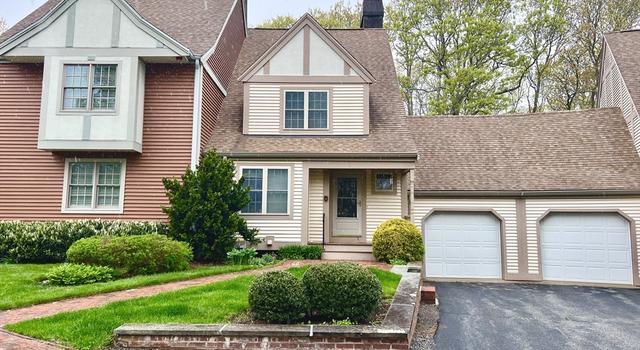 Photo of 4 Village Green Cir #4, Mashpee, MA 02649
