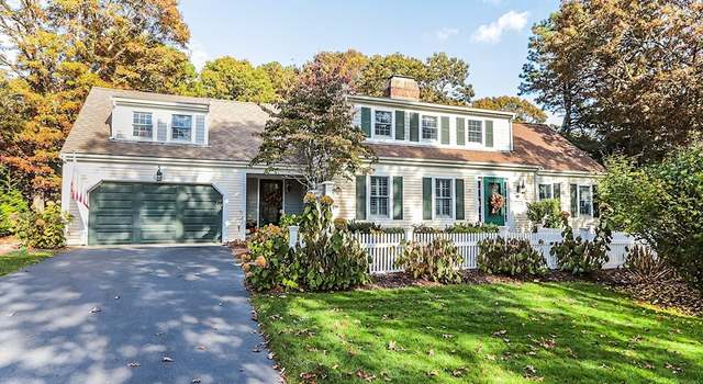Photo of 64 Cotuit Bay Dr, Cotuit, MA 02635