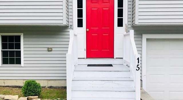 Photo of 15 Whispering Ln, Southbridge, MA 01550