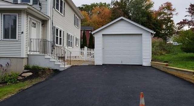 Photo of 14 Henry St, Amesbury, MA 01913