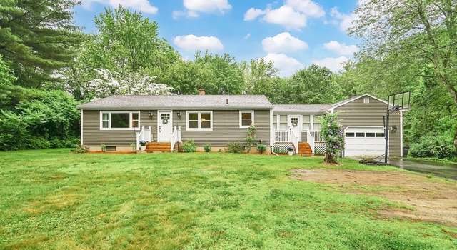 Photo of 389 Porter Rd, East Longmeadow, MA 01028