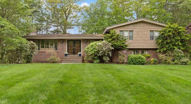 Photo of 27 Juniper St, Wenham, MA 01984