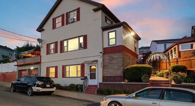Photo of 243 Crescent St, Fall River, MA 02720