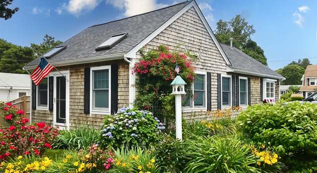 Photo of 24 Park St, Bourne, MA 02559