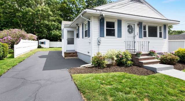 Photo of 3 Garfield Ave, Danvers, MA 01923