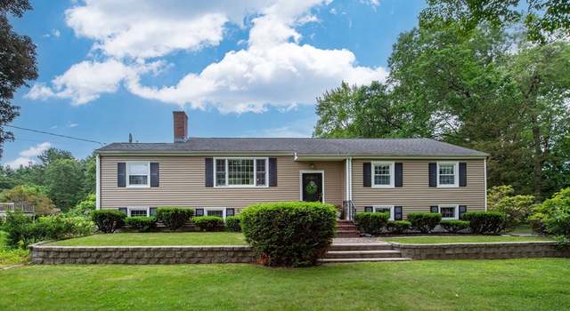 Photo of 7 Perkins Row, Topsfield, MA 01983