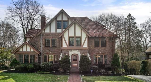 Photo of 185 Valentine St, West Newton, MA 02465