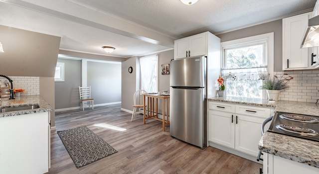 Photo of 5 Pomeroy Mdw Ext, Southampton, MA 01073