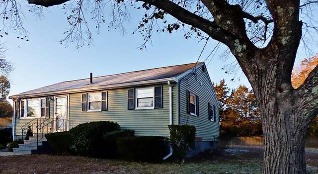 Photo of 117 Durbeck Rd, Rockland, MA 02370