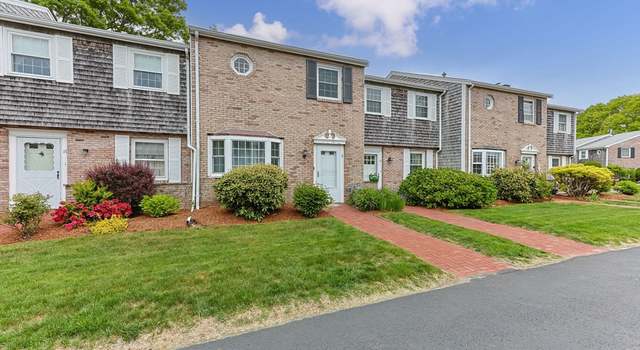 Photo of 8 Louisburg Sq #8, Centerville, MA 02632