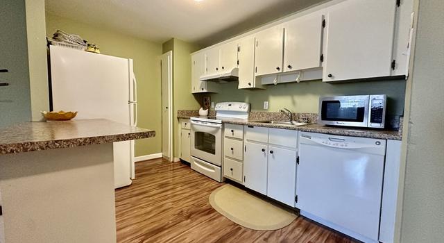 Photo of 14-B Mayberry Dr #12, Westborough, MA 01581
