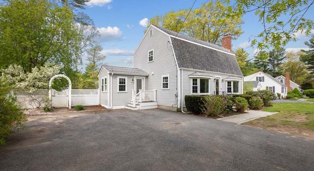 Photo of 363 Plain St, Marshfield, MA 02050