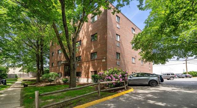 Photo of 8R Riverside St Unit 2-2, Watertown, MA 02472