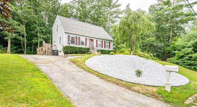 Photo of 22 Hill Top Dr, Southbridge, MA 01550