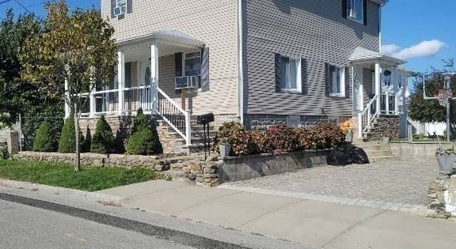 Photo of 170 Baird St, Fall River, MA 02721