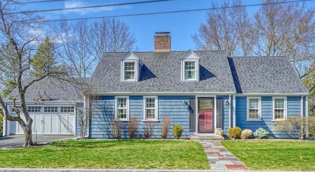 Photo of 18 Ellis Farm Ln, Melrose, MA 02176