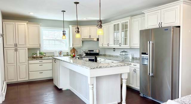 Photo of 343 South St, Fitchburg, MA 01420