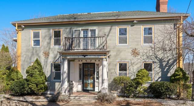 Photo of 303 Ward St, Newton, MA 02459