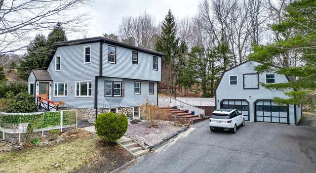 Photo of 62 Chester St, Worcester, MA 01605