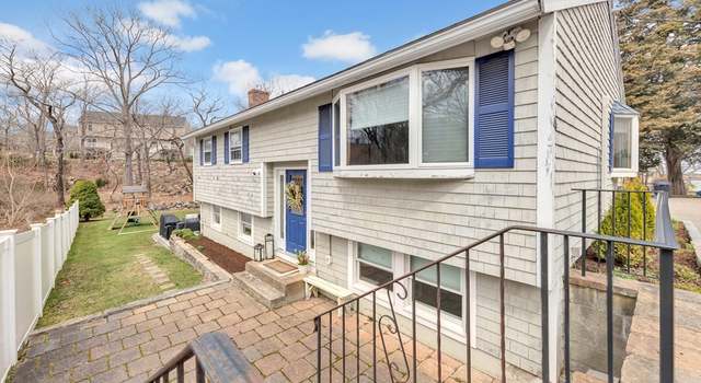 Photo of 4 Tidal Cove Way, Gloucester, MA 01930