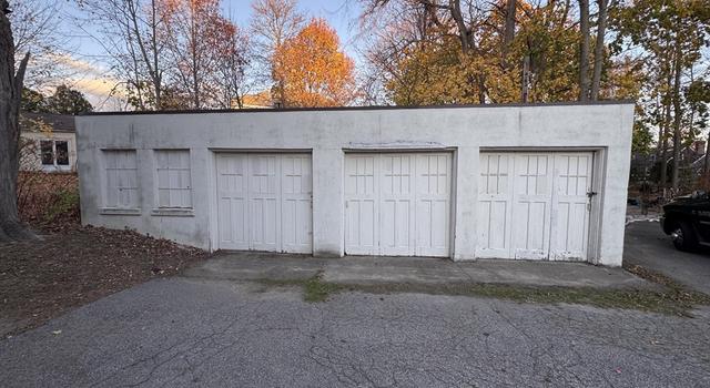 Photo of 4 Spruce St #5, Dedham, MA 02026