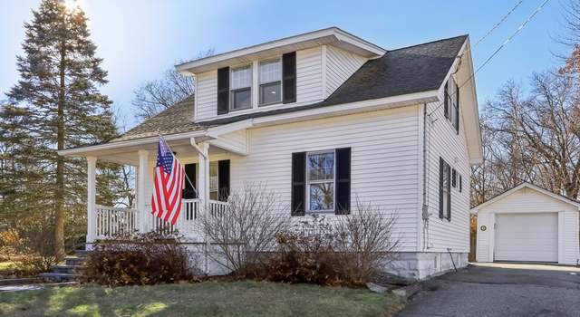 Photo of 49 Edgemere Blvd, Shrewsbury, MA 01545
