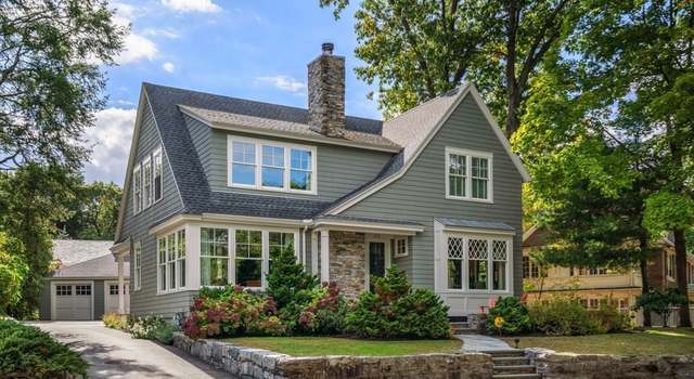 Photo of 215 Lake Ave, Newton, MA 02461