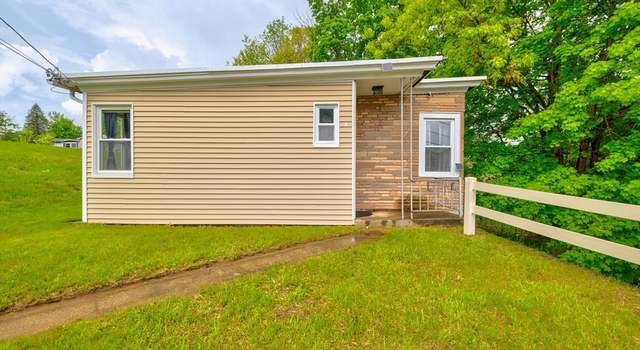 Photo of 5 1st Ave, Ware, MA 01082