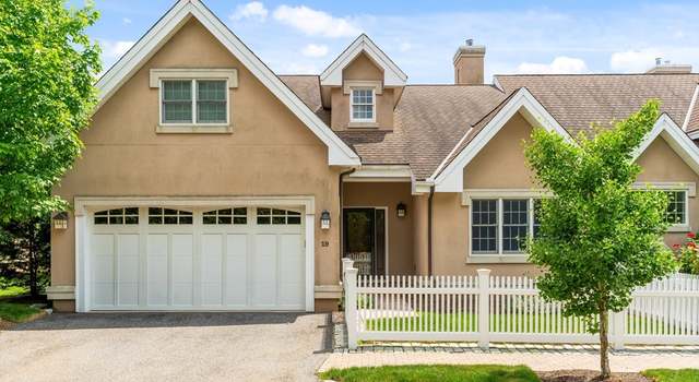 Photo of 287 Langley Rd #19, Newton Center, MA 02459