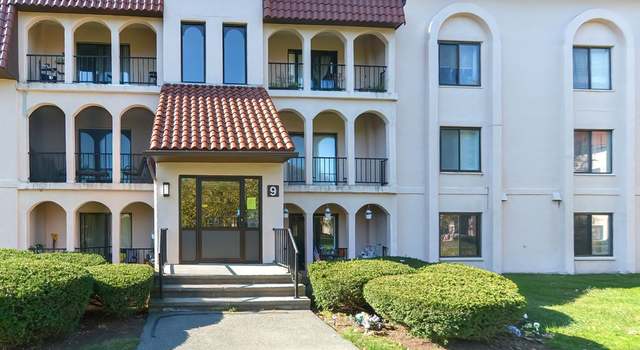 Photo of 685 Oak Unit 9-6, Brockton, MA 02301