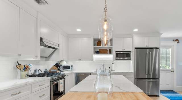 Photo of 23 Union St #2, Salem, MA 01970