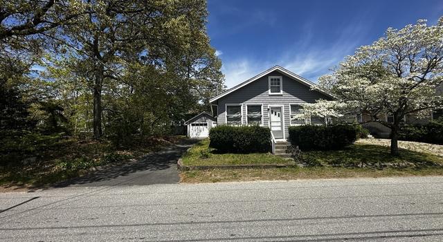 Photo of 91 Silver Beach Ave, Falmouth, MA 02556