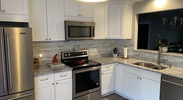 Photo of 330 Sunderland Rd #21, Worcester, MA 01604