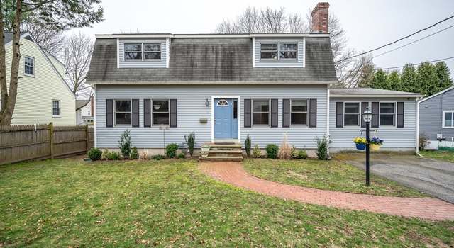 Photo of 5 Deforest Rd, Newton, MA 02462
