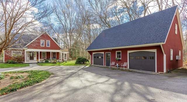 Photo of 169 Maple St, Sherborn, MA 01770