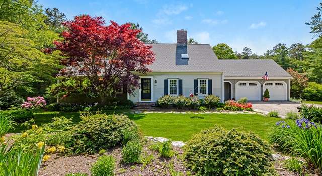 Photo of 290 Cotuit Bay Dr, Cotuit, MA 02635