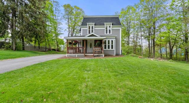Photo of 23 Schoolhouse Rd, Templeton, MA 01468