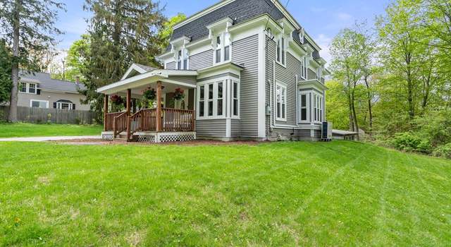 Photo of 23 Schoolhouse Rd, Templeton, MA 01468
