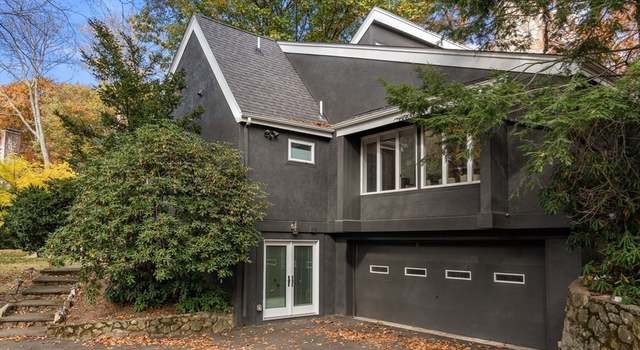 Photo of 811 Hammond St, Brookline, MA 02467
