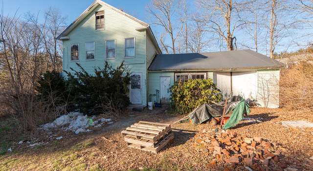 Photo of 142 Townsend Rd, Groton, MA 01450