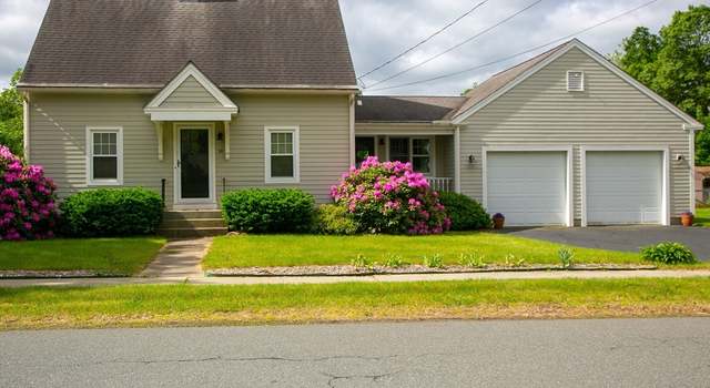 Photo of 38 Ferrante Ave, Greenfield, MA 01301