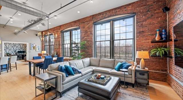 Photo of 491 Dutton St #317, Lowell, MA 01854