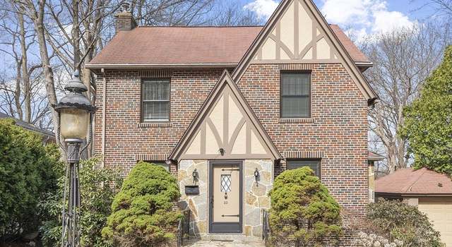 Photo of 33 Beechmont St, Worcester, MA 01609