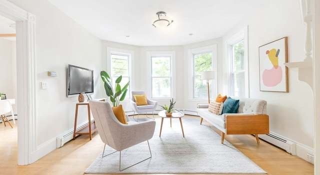 Photo of 135 Antrim St Unit A, Cambridge, MA 02139
