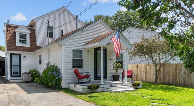 Photo of 7 Grove St, Fairhaven, MA 02719