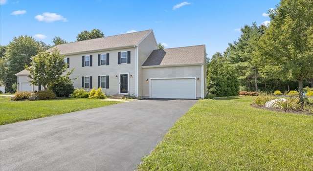 Photo of 391 Franklin St #3, Hanson, MA 02341